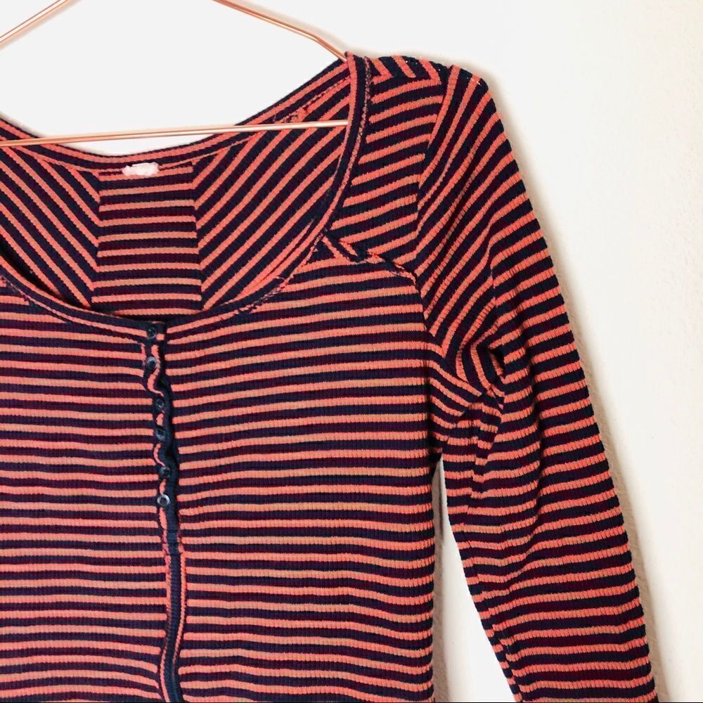 EUC Urban Outiftters Striped Waffle Knit Top Small - Picture 3 of 5